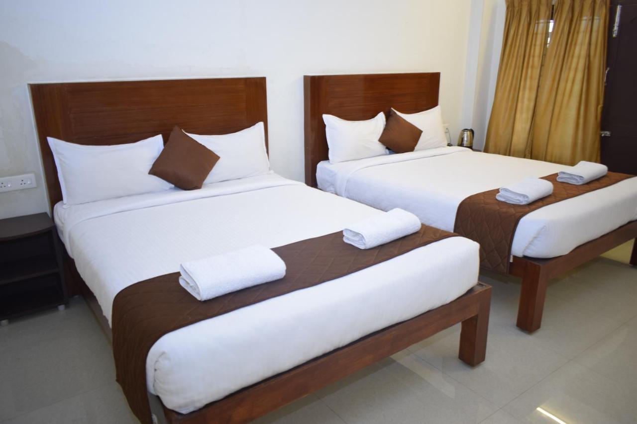 Rani Residency Hotel Puduccseri Kültér fotó